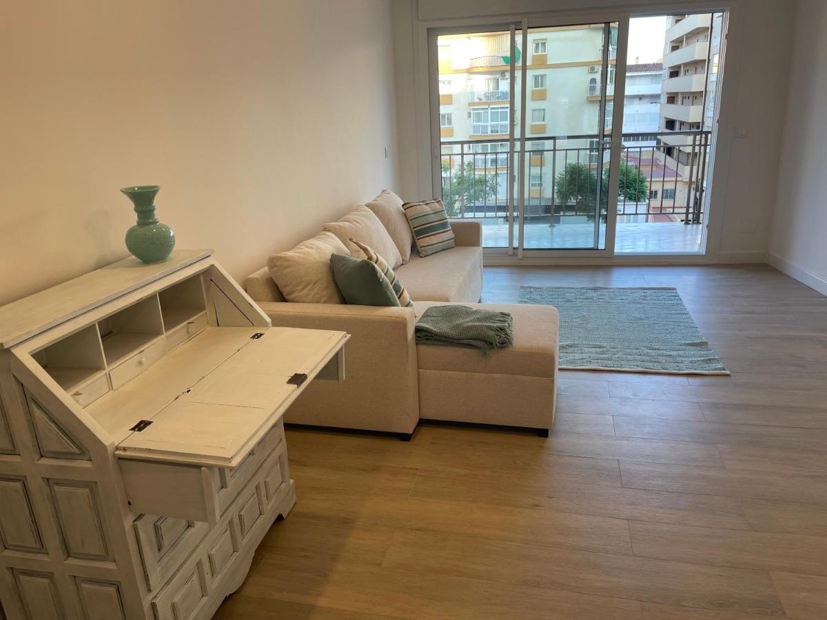 Piso A Estrenar Junto A La Playa Fuengirola Exterior foto